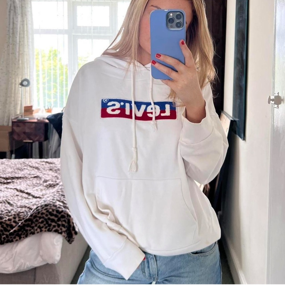 Levi's Women's White Hoodie Sweater